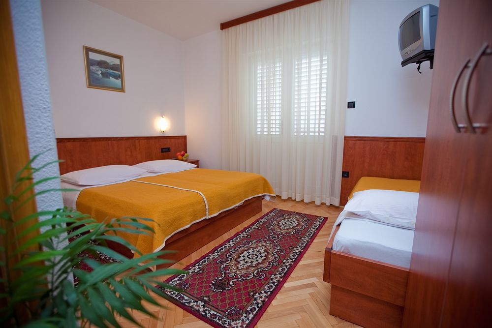 Villa Vinka Tučepi Exterior foto