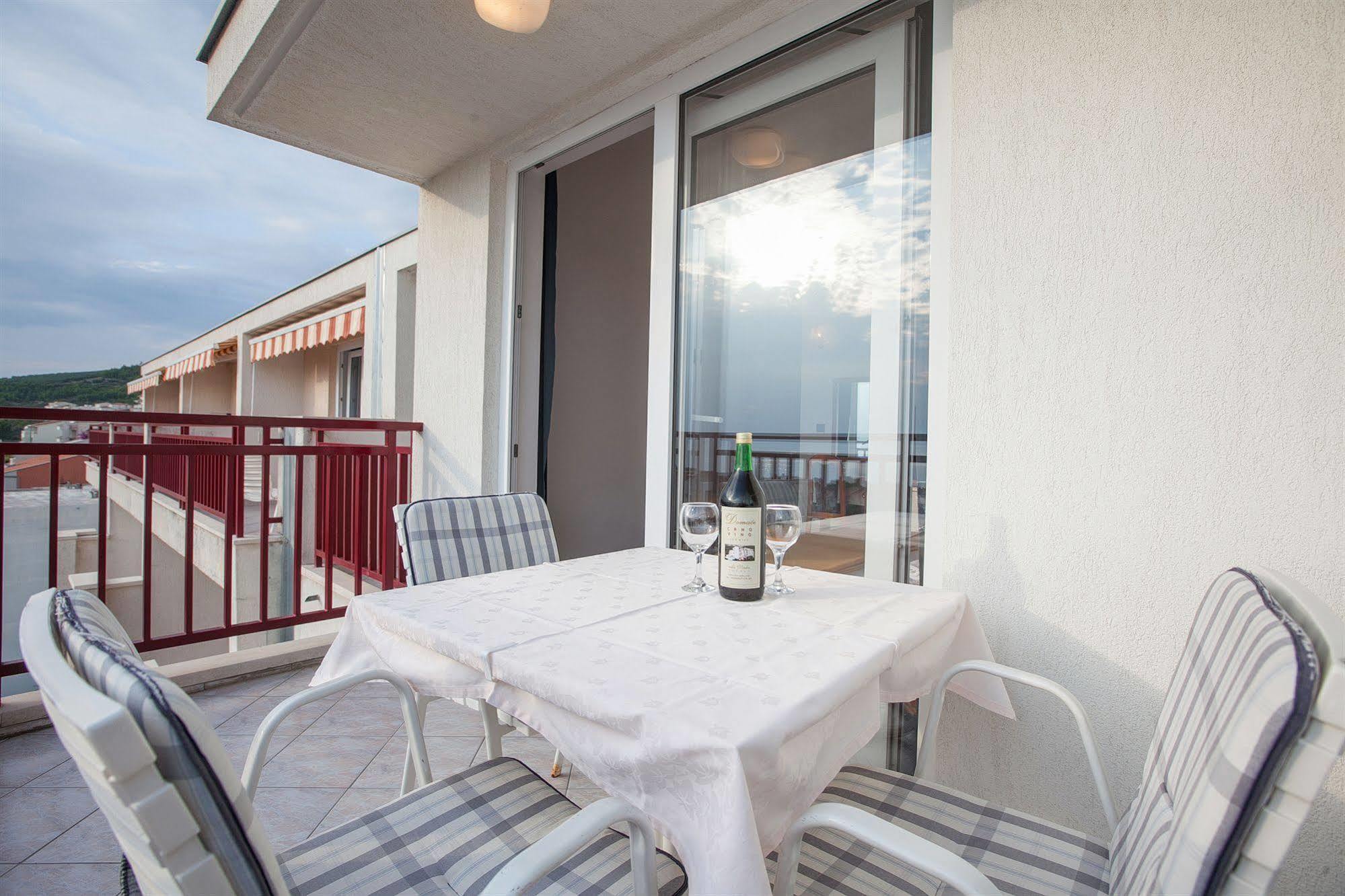 Villa Vinka Tučepi Exterior foto